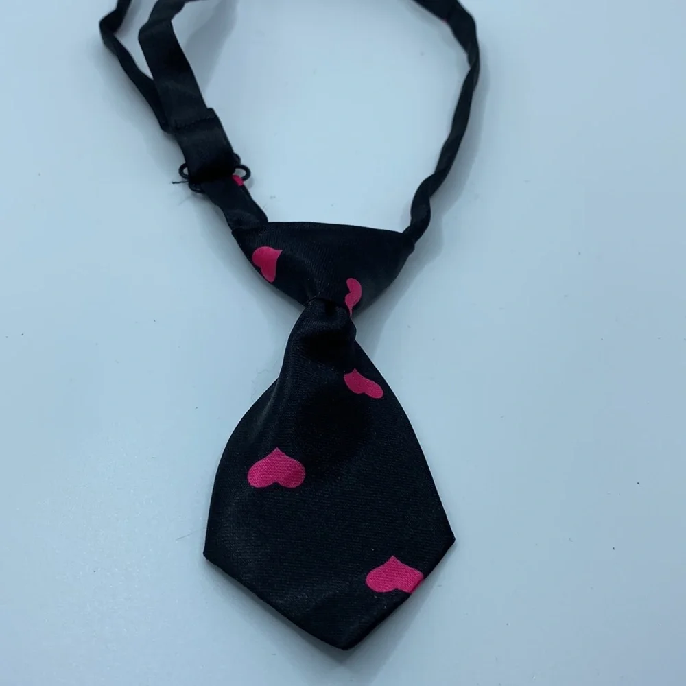 Black With Pink Hearts Dog Tie